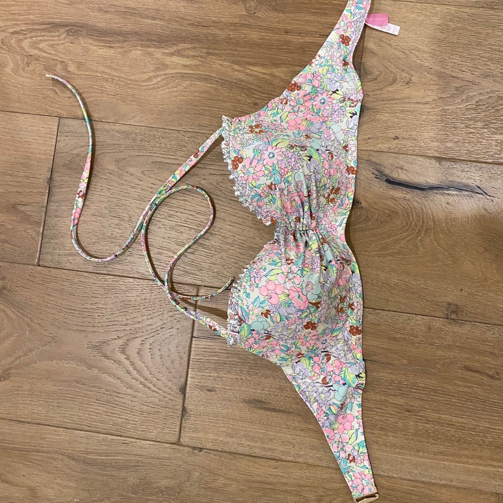 Victoria secret swimsuit top